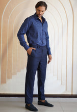 Load image into Gallery viewer, Mens Tailored 100 % Linen Trouser
