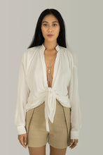 Load image into Gallery viewer, Womens Tie Front Top
